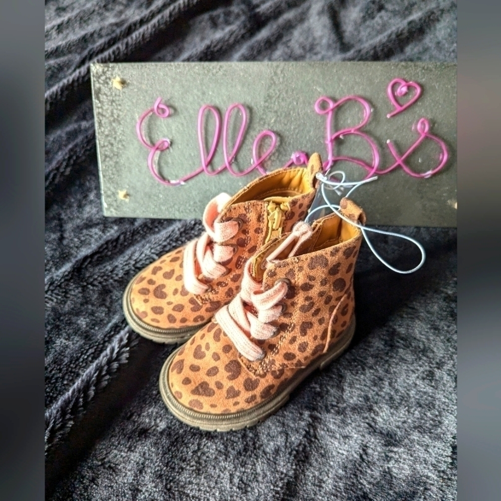 NWT Little Girls Cat & Jack Cheetah Print Pink Lace Side Zip Boot 5, 7
